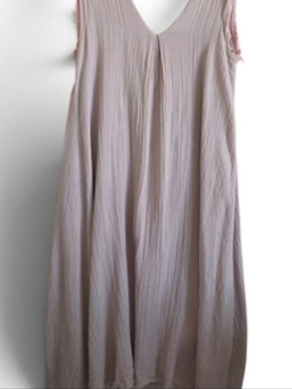 Light Blush V-Neck Maxi Dress — Sleeveless Flowing Style